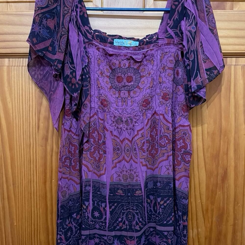 Unity World Wear Purple Flowy Top Size L